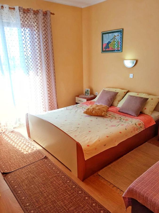 Cozy Apartments Danica Novalja With Terrace - First Floor Exterior foto