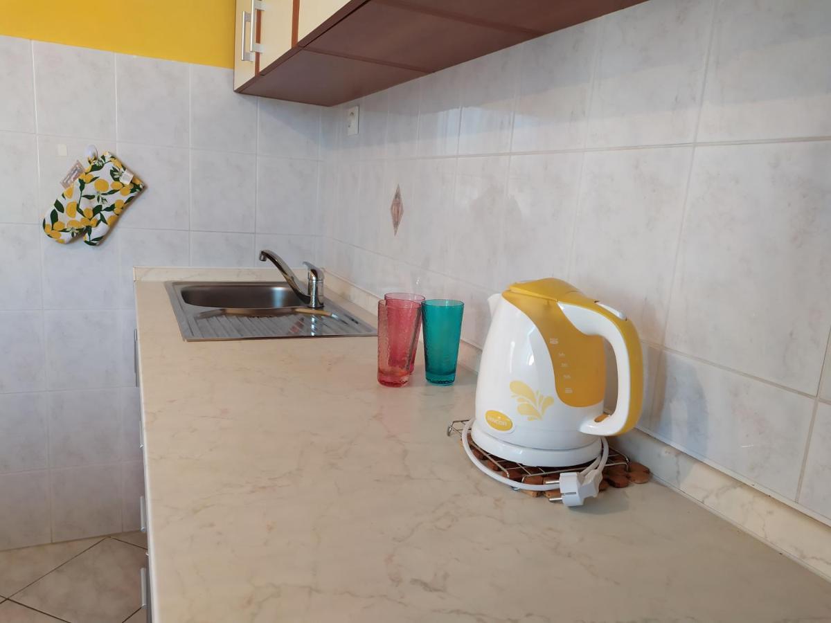 Cozy Apartments Danica Novalja With Terrace - First Floor Exterior foto